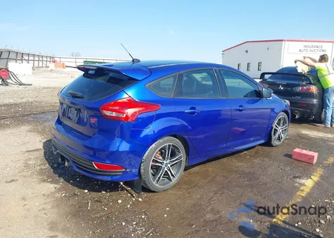 2015 Ford Focus St z USA, uszkodzony, nr VIN 1FADP3L97FL304559